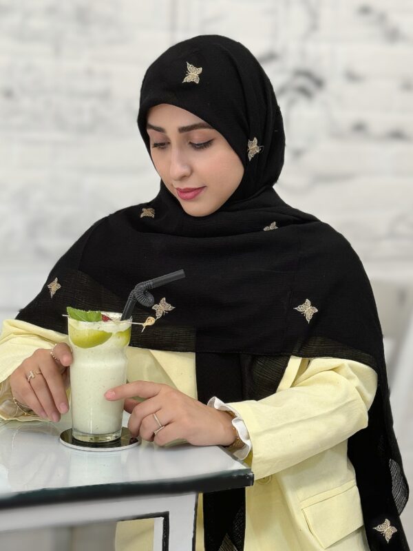 روسری کریشه درختی طرح پروانه - تصویر 1